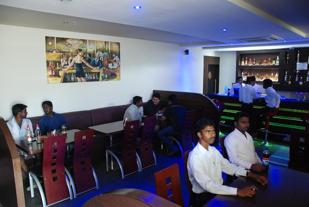 Hotel Milestonnez Sriperumbudur Exteriör bild