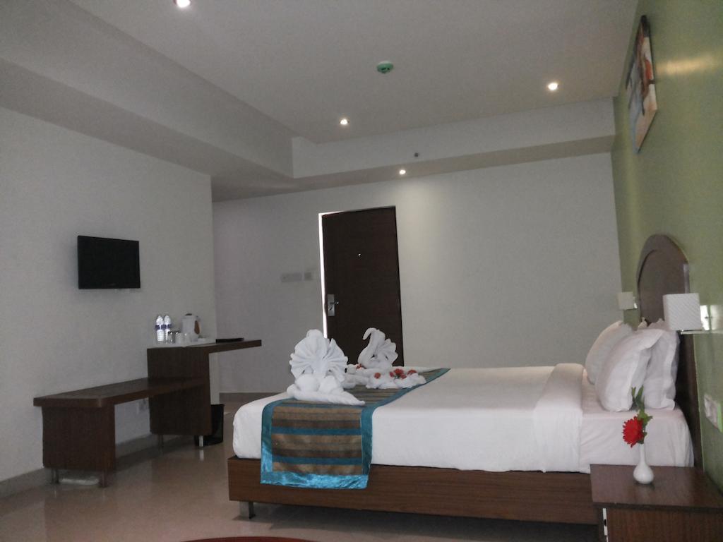 Hotel Milestonnez Sriperumbudur Exteriör bild
